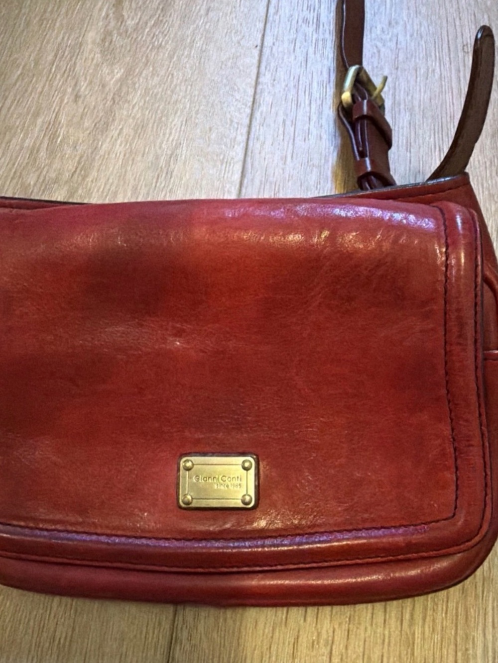 Gianni Conti Red Leather Crossbody Shoulder Bag